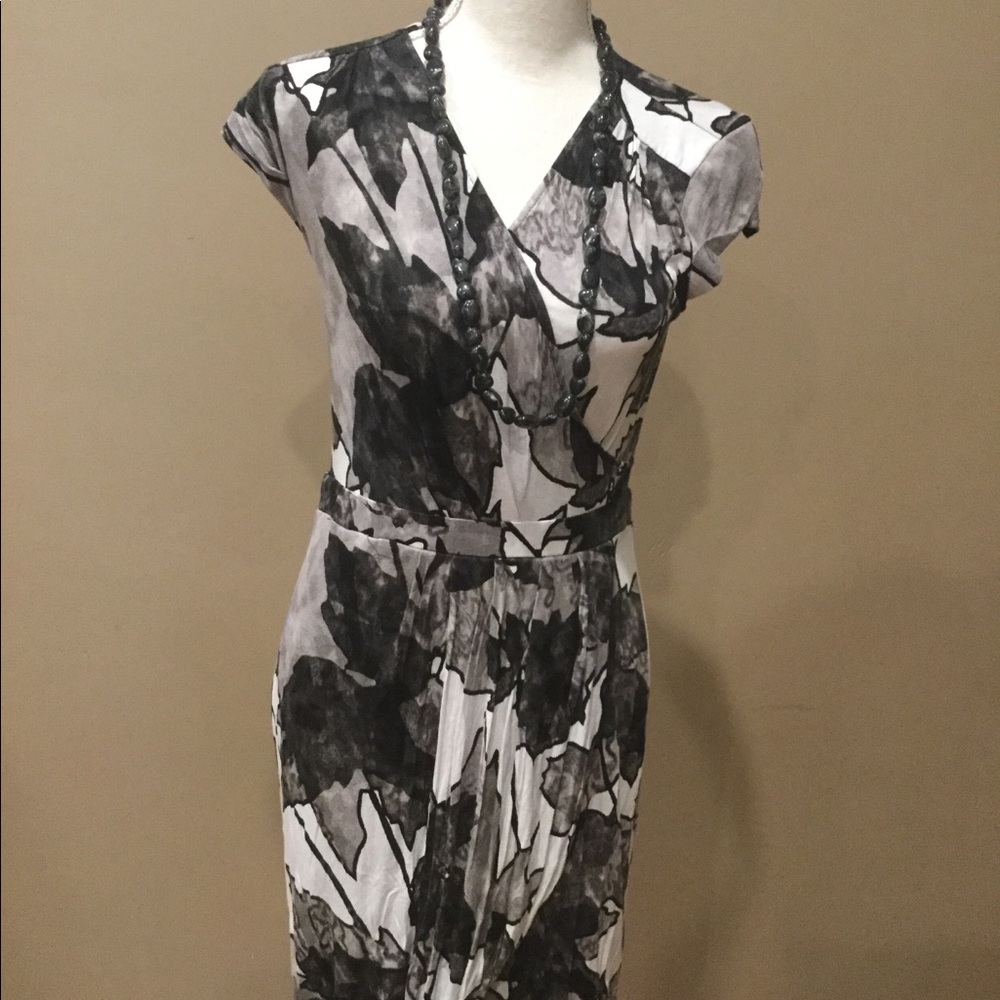 New York and Co Black and White dress